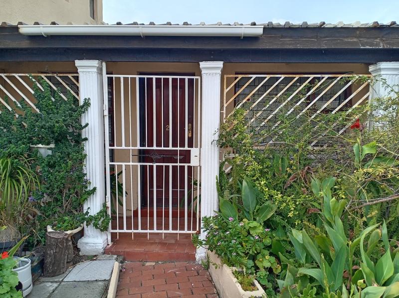 3 Bedroom Property for Sale in Portlands Western Cape